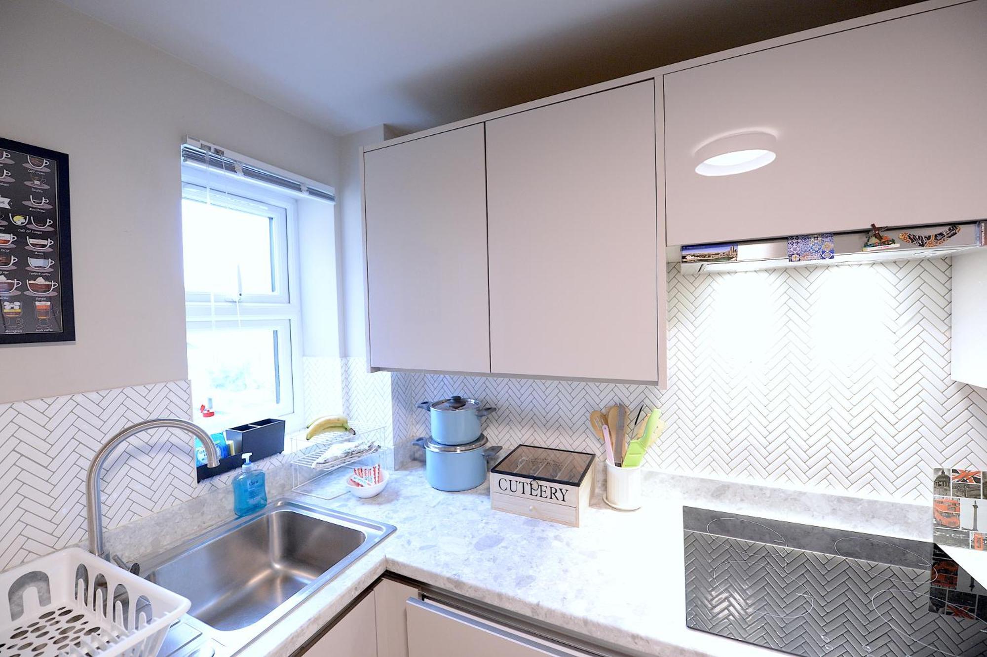 2 Bedroom Flat In Wood Green Piccadilly Line London Exteriör bild